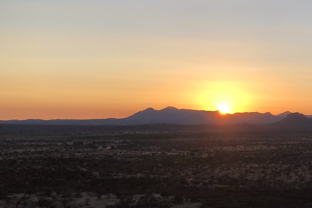 auringonlasku Afrikassa